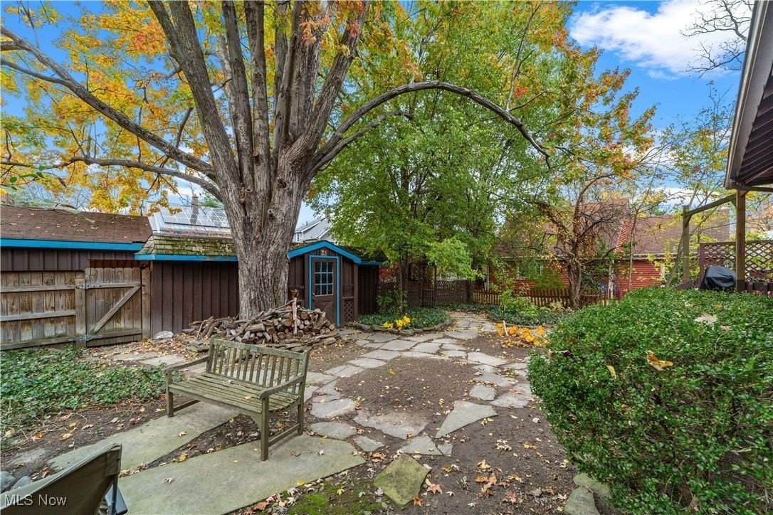 19 4th Ave - Photo 6 of 45