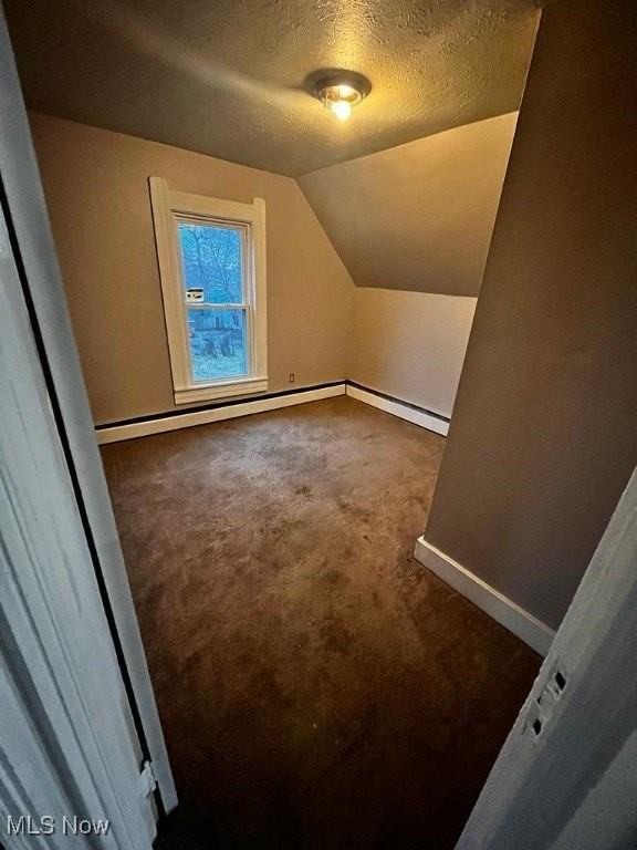 2495 Apple Ave - Photo 2 of 30