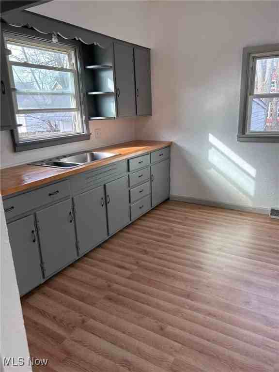 213 George St - Photo 5 of 10