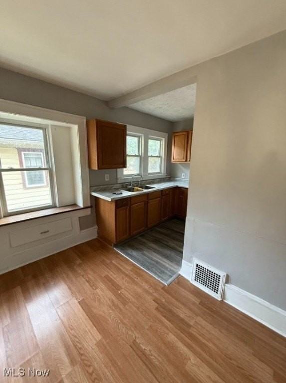 359 Booth Ave - Photo 4 of 9