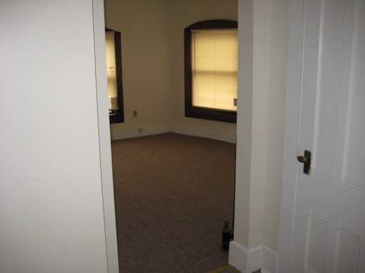 1908 W Genesee St #5 - Photo 2 of 6