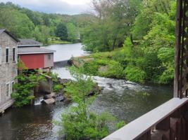 featured image of 18 Main Street