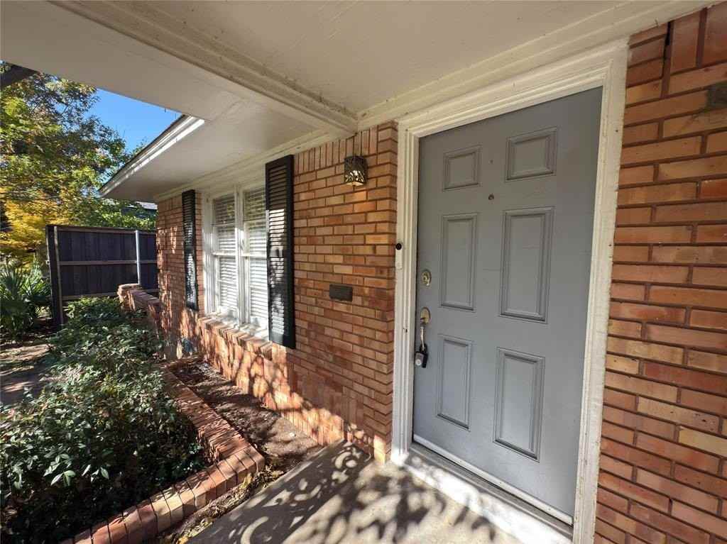 3951 Gaspar Dr - Photo 3 of 25