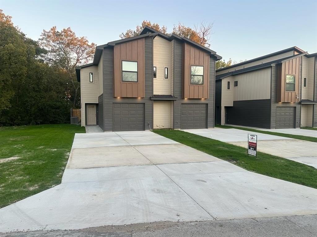 2640 Hutchinson St - Photo 3 of 34