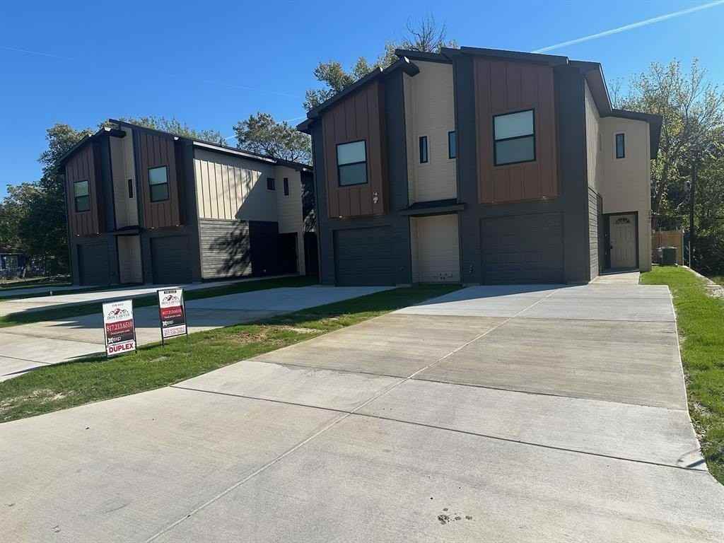 2644 Hutchinson St - Photo 2 of 32