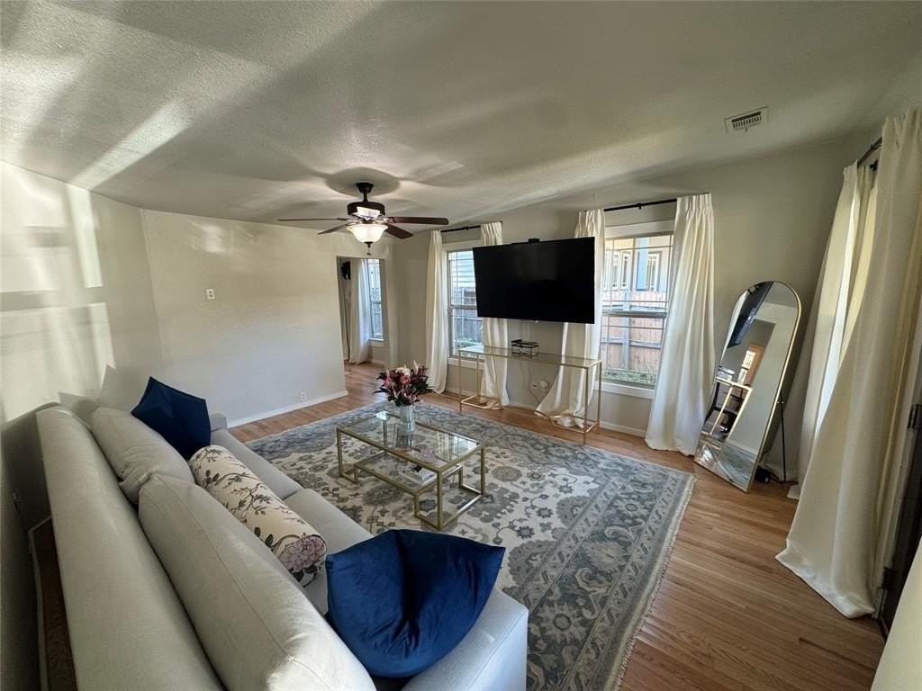 6034 Goliad Avenue - Photo 2 of 30