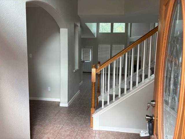 21014 Kirkland Woods Dr - Photo 2 of 19