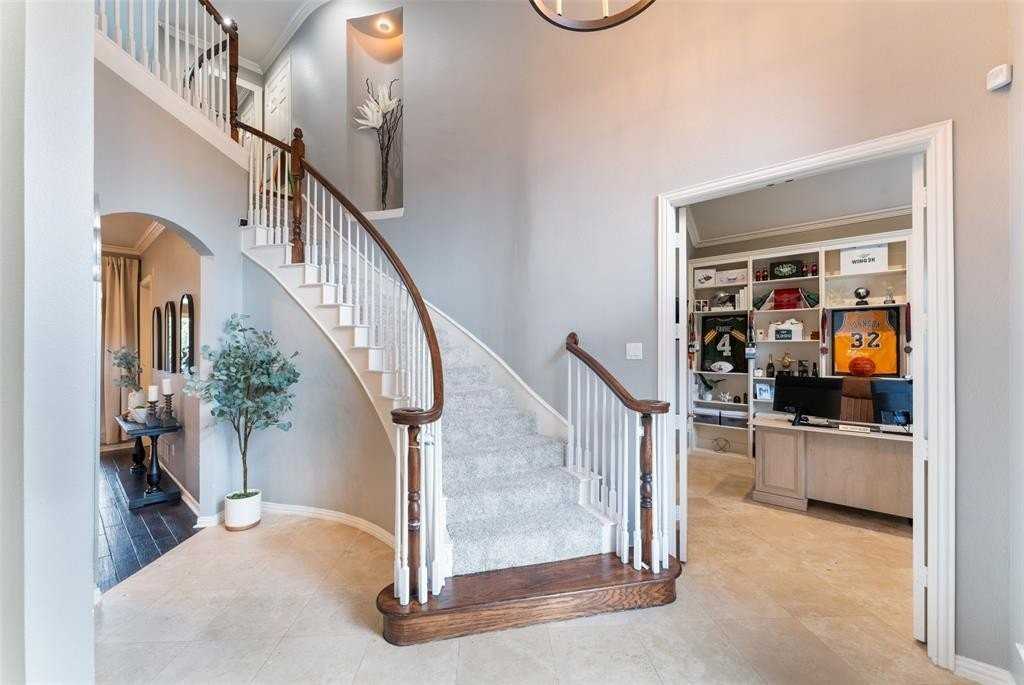 3312 Westover Dr - Photo 4 of 40