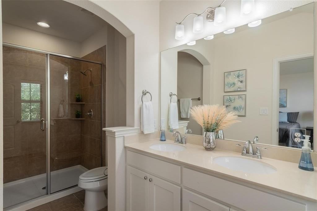 2233 Caniesto St - Photo 2 of 18