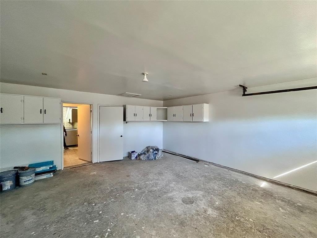 705 Edelweiss Dr - Photo 7 of 12