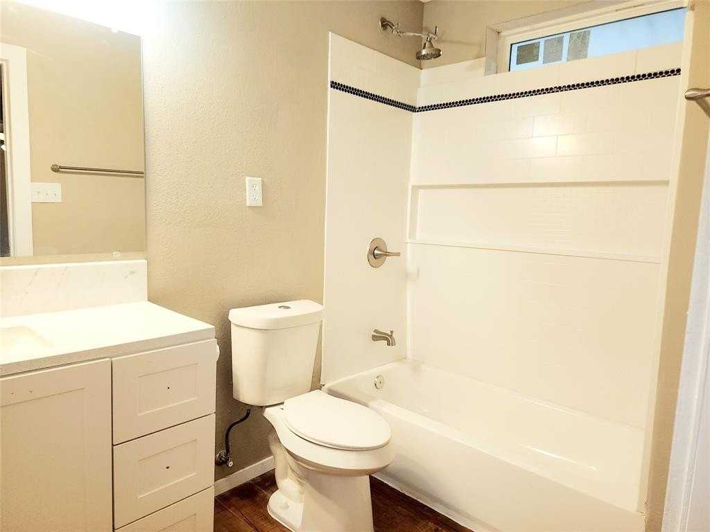 739 S Andrews Ave - Photo 3 of 15