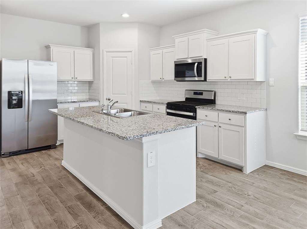 5317 Star Bright Dr - Photo 2 of 19