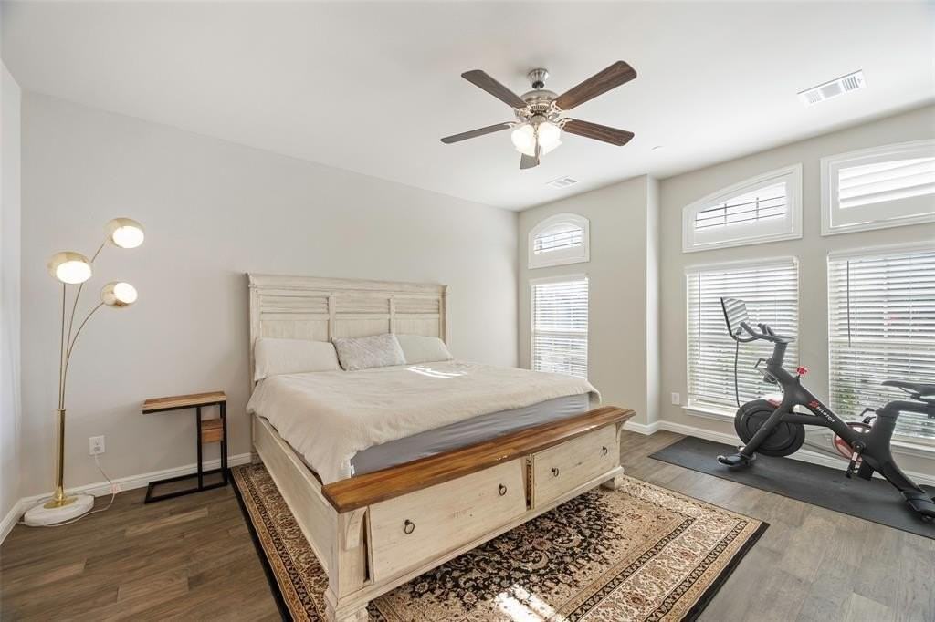 1577 Joy Dr - Photo 6 of 17