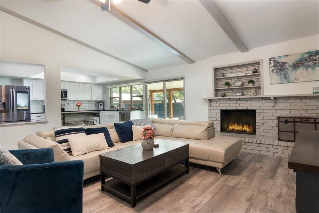 1000 Middle Cove Dr - Photo 2 of 26