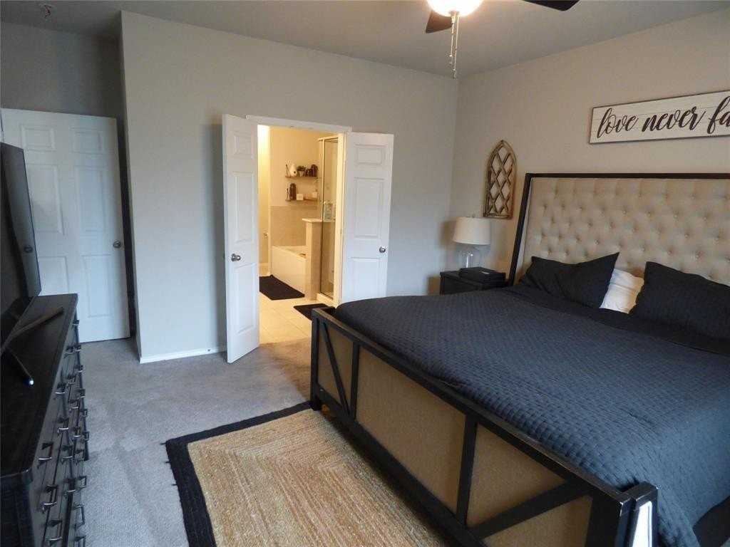 7416 Boat Wind Rd - Photo 4 of 18