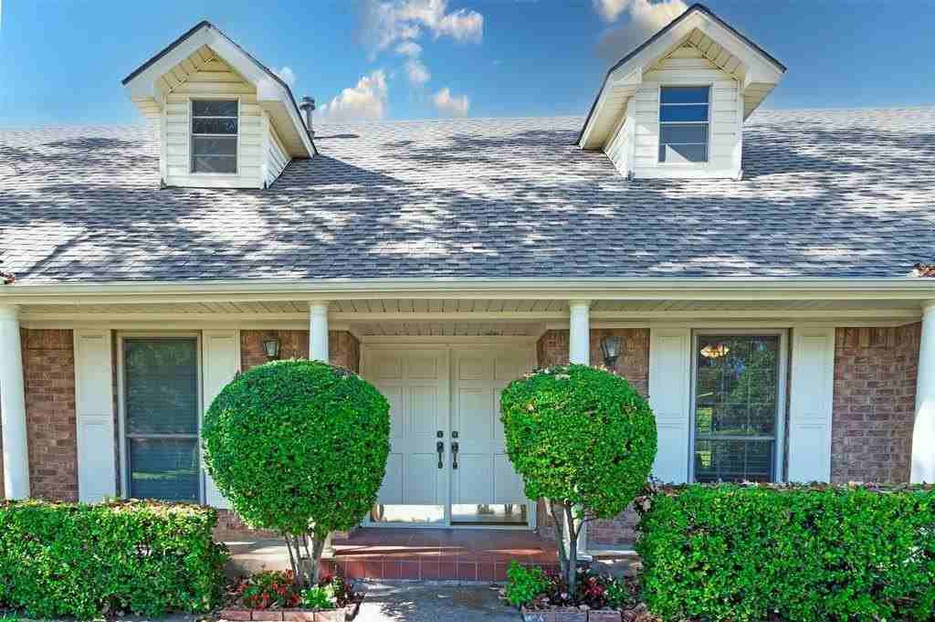 2944 Knollwood Dr - Photo 4 of 27