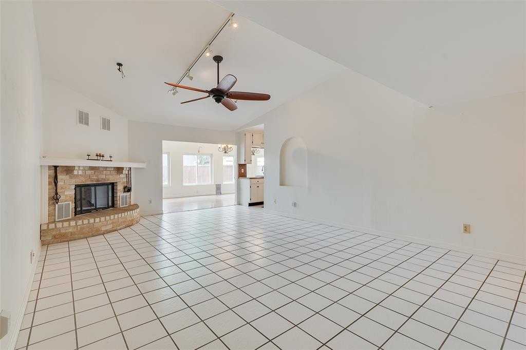 1441 Everglades Dr - Photo 6 of 30