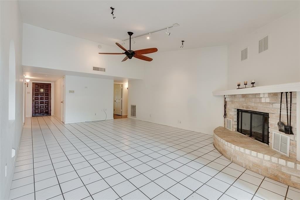 1441 Everglades Dr - Photo 7 of 30