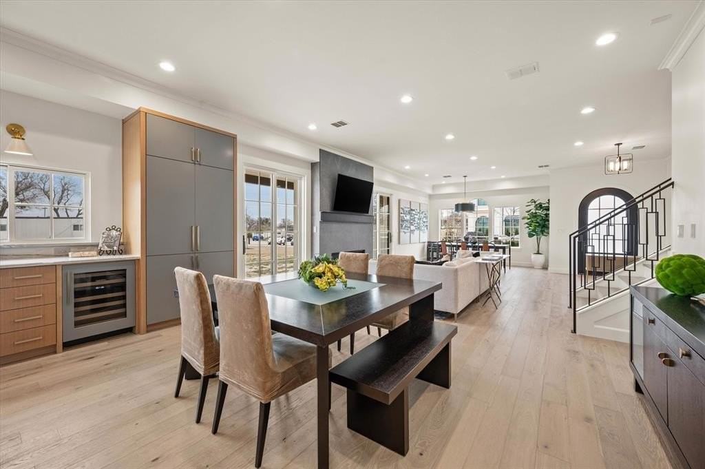 2913 Lakeside Village Pkwy - Photo 3 of 18