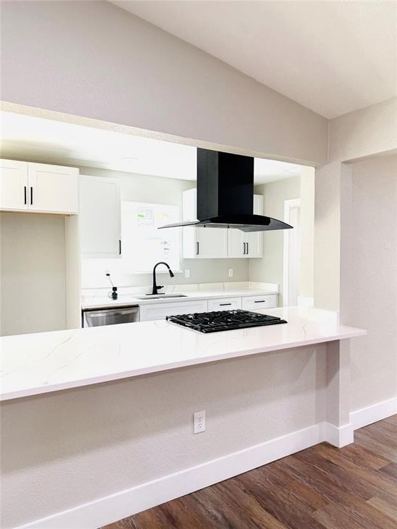 526 Doral Pl - Photo 2 of 24