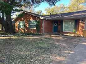 2526 Elmwood Drive South - Photo 1 of 1