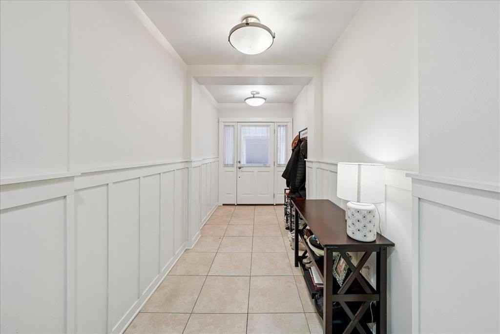 2608 Thomas Ave #8 - Photo 3 of 25