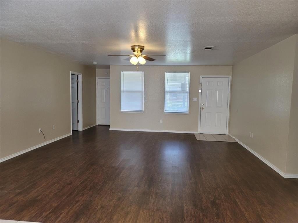 4411 Bobbie Ann Dr - Photo 3 of 19