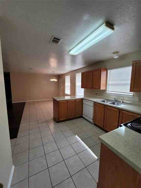 4411 Bobbie Ann Dr - Photo 6 of 19