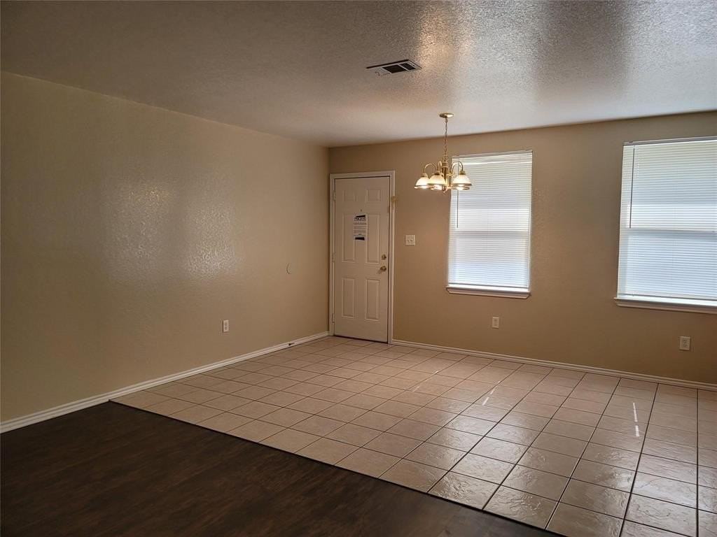 4411 Bobbie Ann Dr - Photo 7 of 19