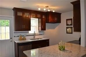 189 Merlin Way - Photo 3 of 20