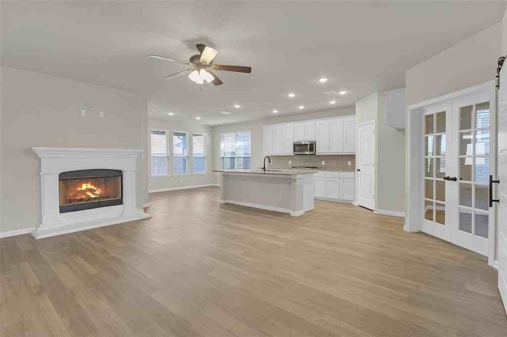 14156 Borealis Dr - Photo 5 of 26