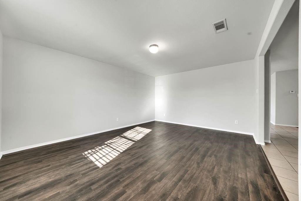 3201 Sadie Trl - Photo 6 of 27