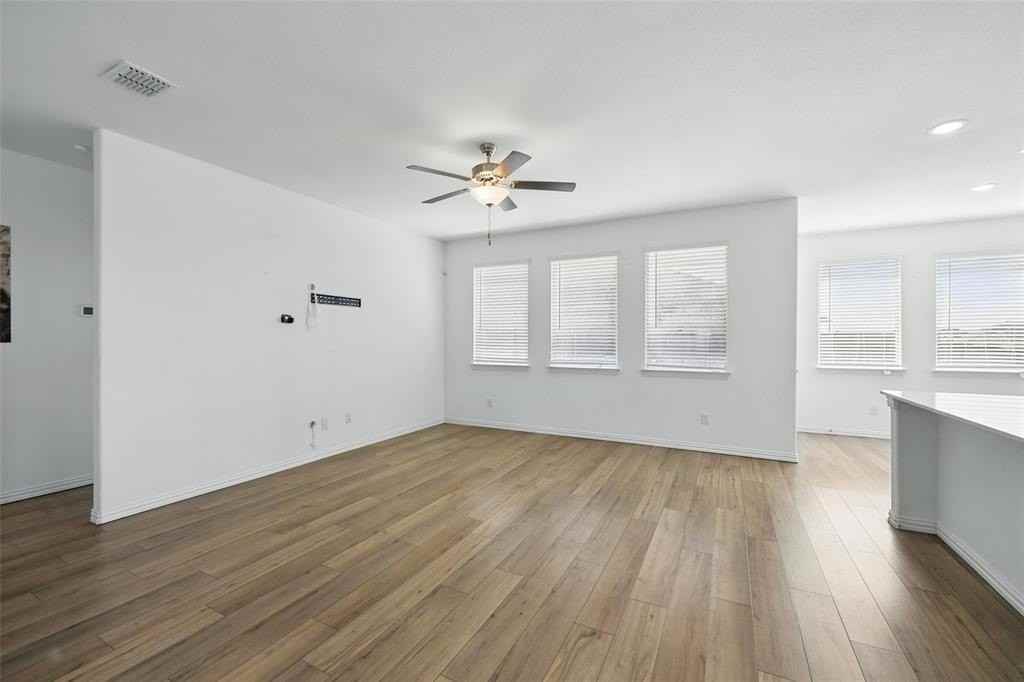613 Chip St - Photo 5 of 37