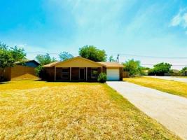 featured image of 5249 Foxmoor Court