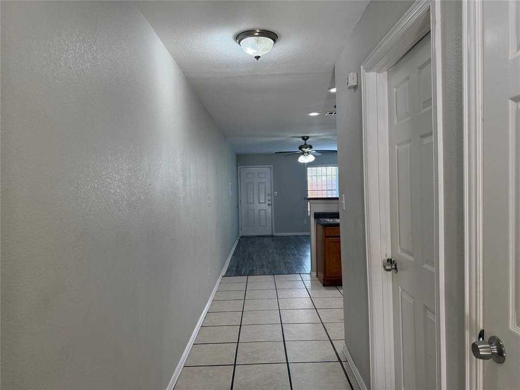 4005 Preferred Pl - Photo 3 of 31