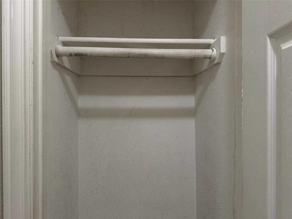 4005 Preferred Pl - Photo 4 of 31