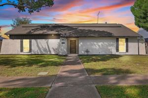 featured image of 1203 Edgewood Drive