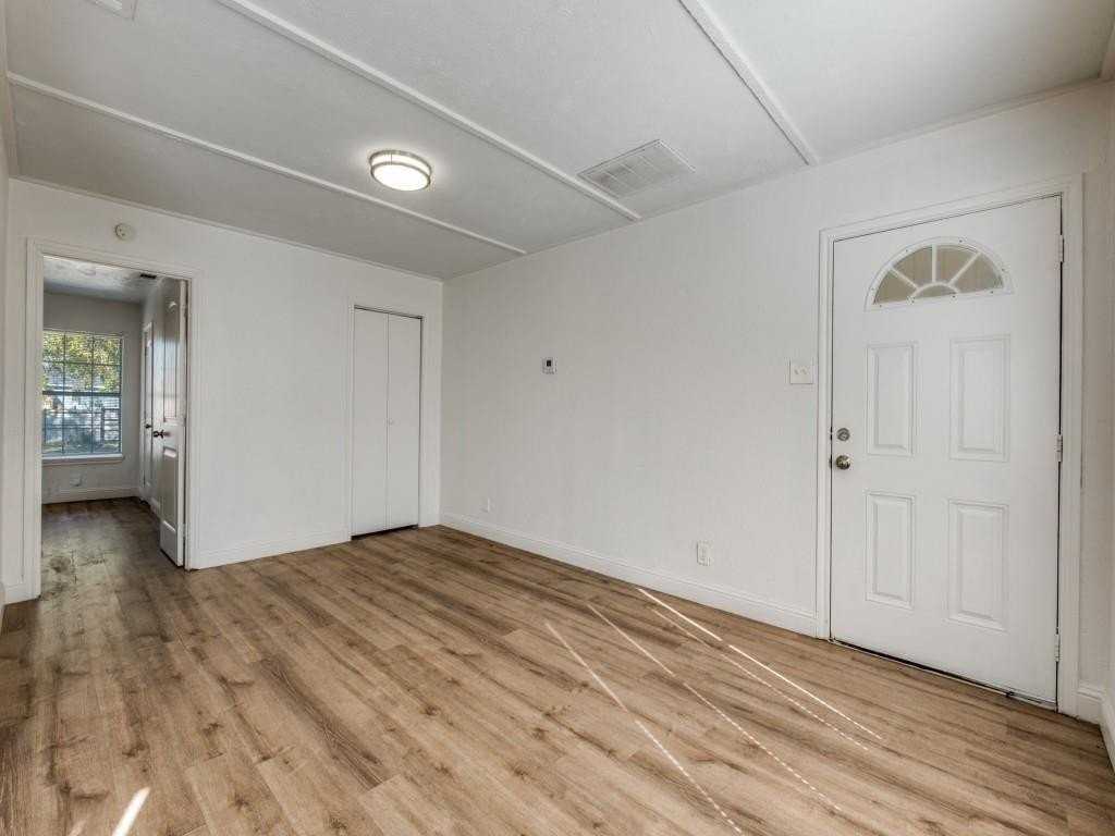 6439 Hollis Ave - Photo 4 of 22