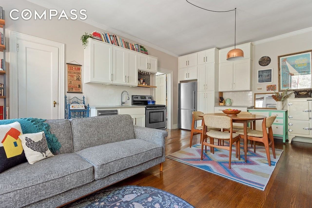 96 S Portland Ave #3 - Photo 3 of 9