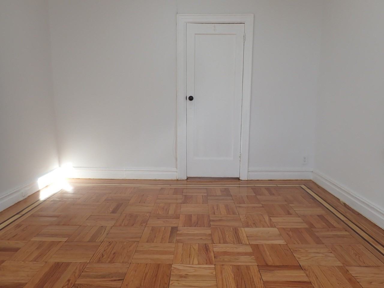 663 E 94th St #3 - Photo 4 of 13