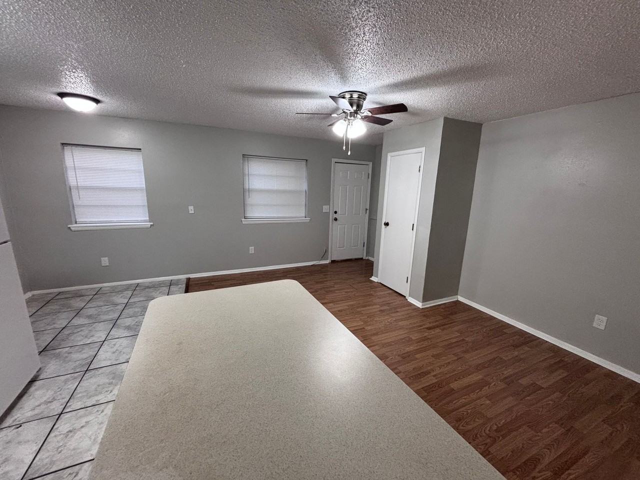 320 East Edwards Street #6 - Photo 5 of 15