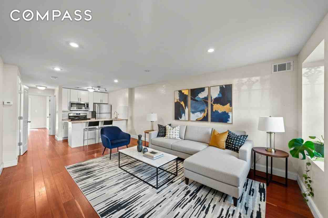 476A Jefferson Ave #1 - Photo 2 of 8