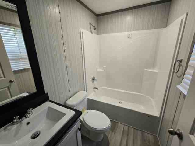 103 Bardin Dr #104 - Photo 5 of 7