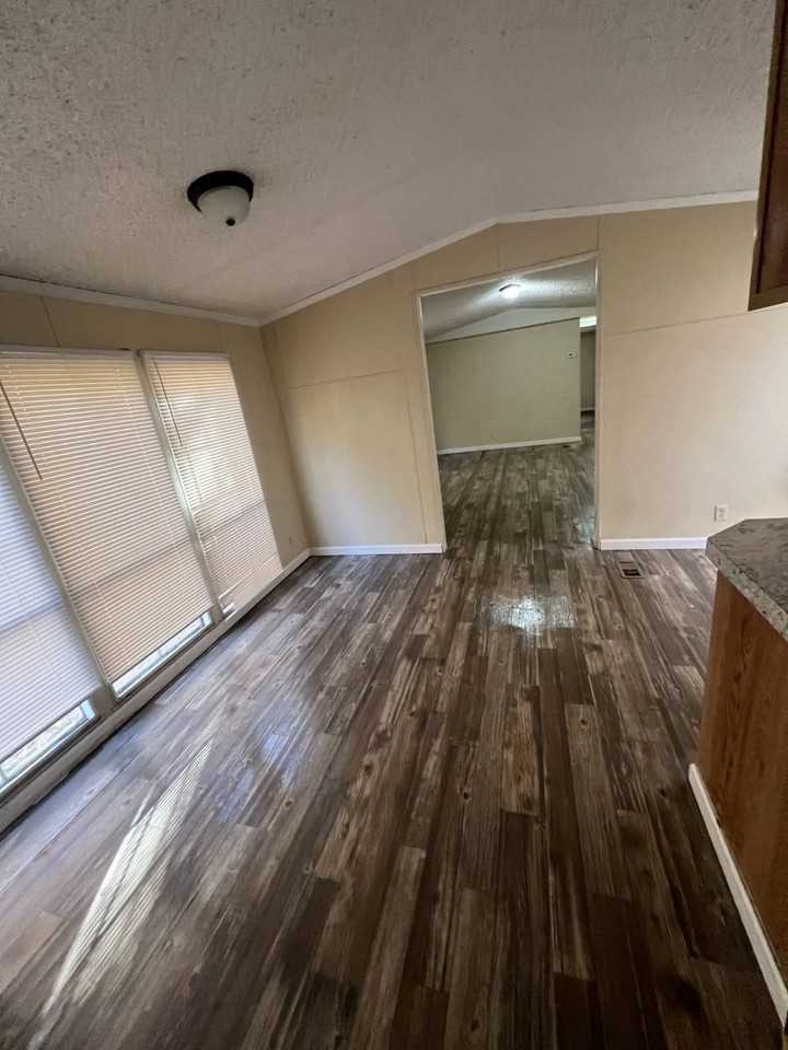 5 Maple Dr - Photo 3 of 6