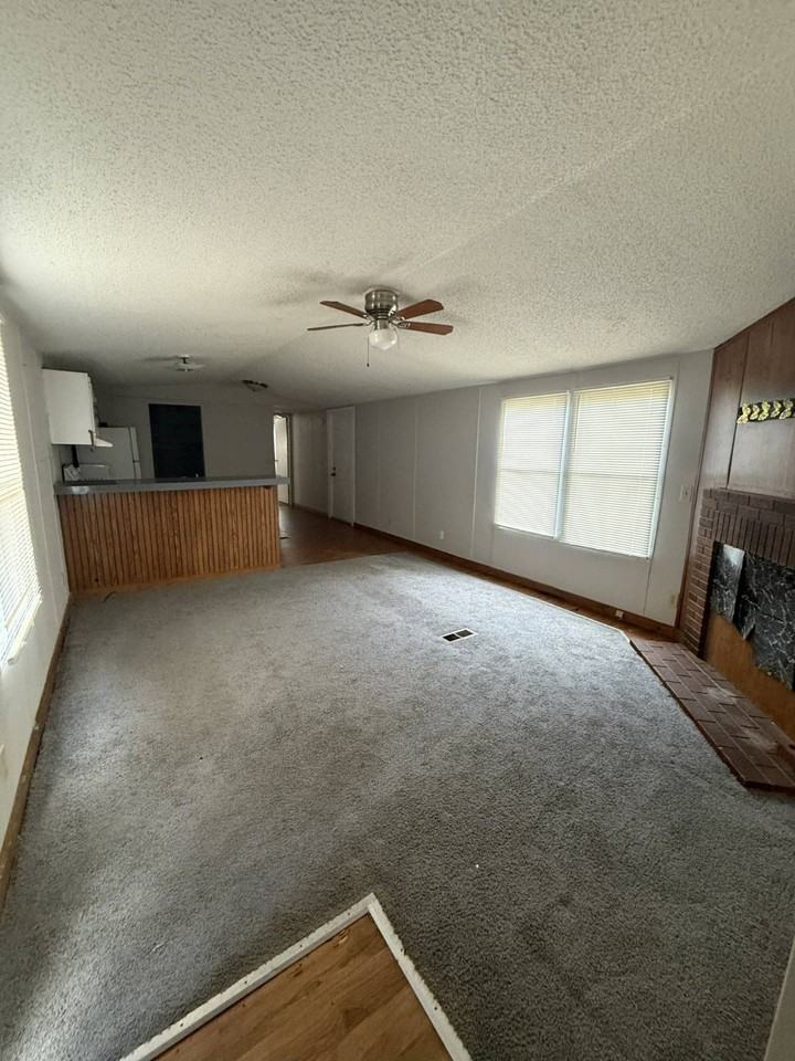 35 Amandas Way - Photo 4 of 7