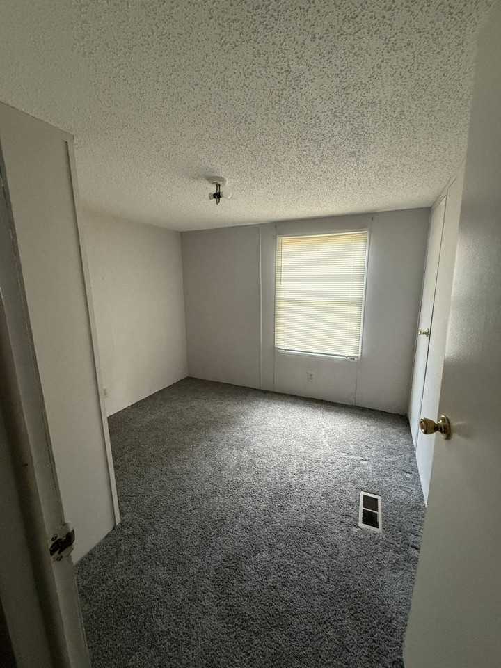 35 Amandas Way - Photo 5 of 7