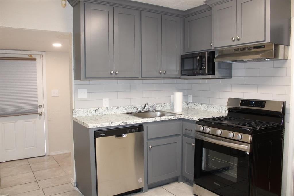 512 Adair Boulevard - Photo 6 of 20