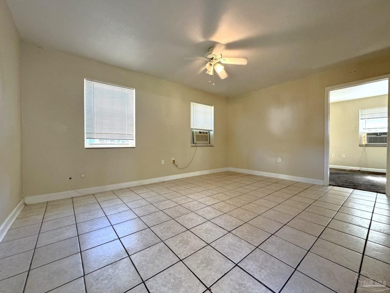 2 Ellis Dr #B - Photo 2 of 6