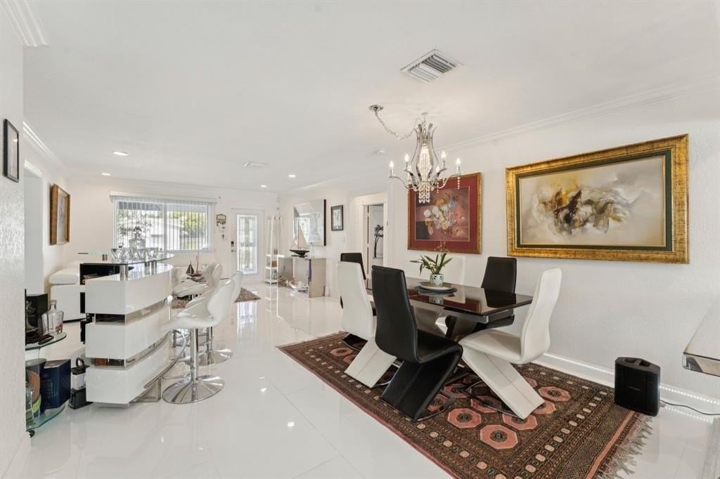 911 Nw 7th St - Photo 7 of 27