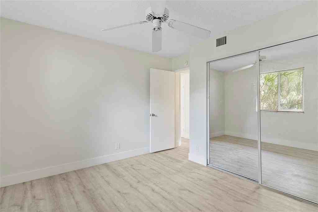 610 Gardens Dr #203 - Photo 4 of 21